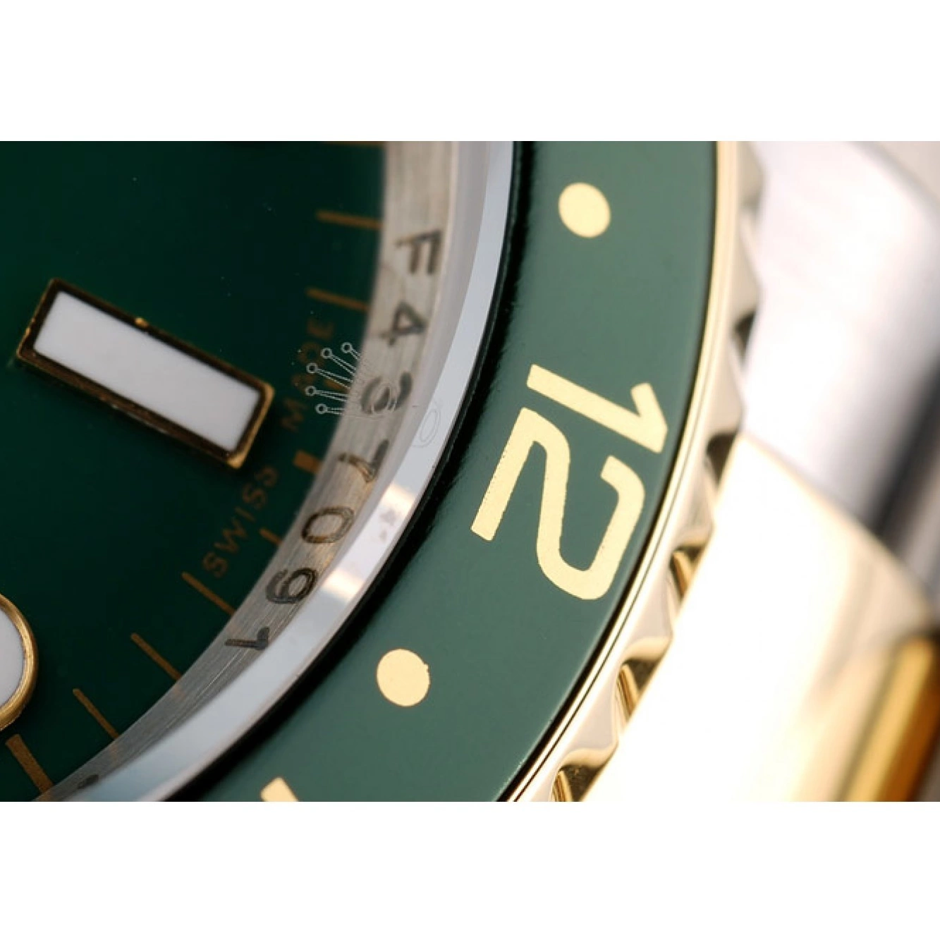 Aaa replica watch Rolex Green Green Watch Ceramic GMT II Dial Master Bezel 0818